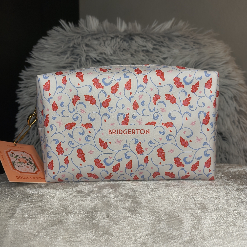 Netflix Bridgerton Cosmetic Bag - White and Red Floral